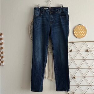 12 | Kut from the Kloth - Katy Boyfriend Straight Leg Jeans